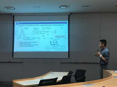 Byeongho presenting at CGOM 13 in Korea. 